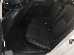 Honda Civic Hatchback 240 Turbo CVT Sport Edition - ფოტო 16