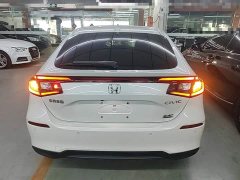 Honda Civic Hatchback 240 Turbo CVT Sport Edition - ფოტო 5