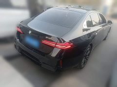 BMW 5 Series 530Li Premier M Sport Package - ფოტო 9
