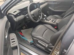 SAIC MG i5 1.5L CVT Luxury - ფოტო 15