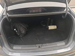 SAIC MG i5 1.5L CVT Luxury - ფოტო 18