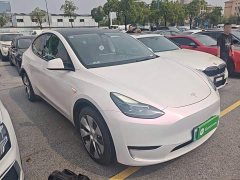 Tesla Model Y 2021 Standard Range RWD - ფოტო 3