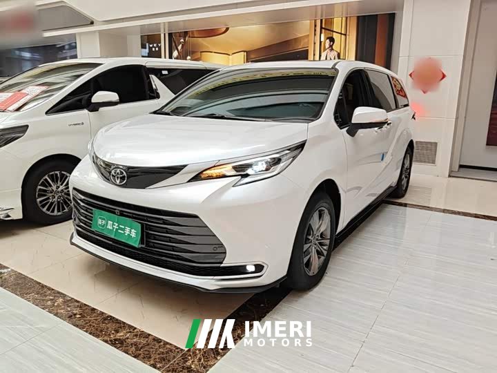 Toyota 2026 Sienna 2.5L Hybrid AWD Premium Edition - ავტომობილი ჩინეთიდან