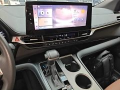 Toyota 2026 Sienna 2.5L Hybrid AWD Premium Edition - ფოტო 12