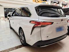 Toyota 2026 Sienna 2.5L Hybrid AWD Premium Edition - ფოტო 4
