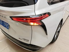 Toyota 2026 Sienna 2.5L Hybrid AWD Premium Edition - ფოტო 7