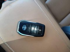 Toyota Venza Wei Sa Dual-Engine 2.5L CVT FWD Luxury Edition - ფოტო 8