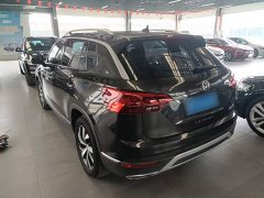 Volkswagen Taos 280TSI FWD Luxury Smart Connected Edition - ფოტო 4