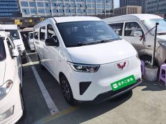 Wuling Yangguang 2024 300km Comfort Passenger Van 75kW - ფოტო 3