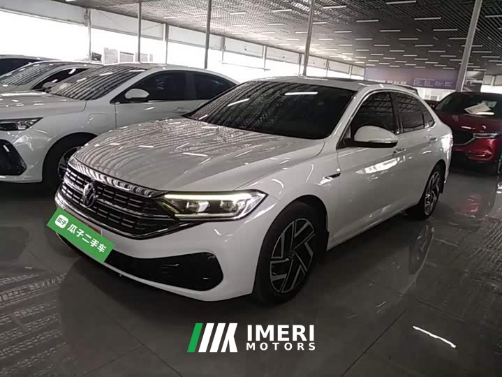 Volkswagen Sagitar 280TSI DSG Beyond Lite