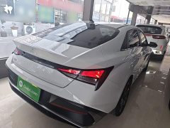 Hyundai Elantra 2023 1.5L CVT GLX Elite - ფოტო 6
