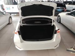 Toyota Corolla 2021 Hybrid 1.8L E-CVT Elite - ფოტო 18
