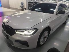BMW 5 Series 525Li Luxury Package - ფოტო 1