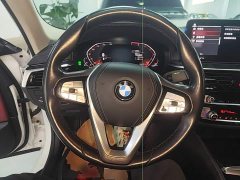 BMW 5 Series 525Li Luxury Package - ფოტო 10