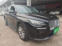 Lincoln Explorer 2.0T Two-Wheel Drive Premium - ფოტო 3