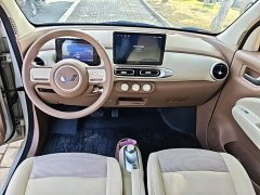 Wuling Hongguang MINIEV Fourth Generation Four-Door Advanced Edition - ფოტო 9