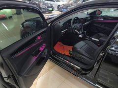 Volkswagen Passat 330TSI Starry Sky Elite - ფოტო 11