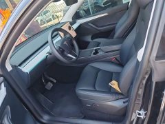 Tesla Model Y Rear-Wheel Drive - ფოტო 14
