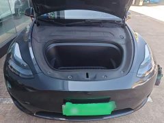 Tesla Model Y Rear-Wheel Drive - ფოტო 19