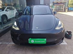 Tesla Model Y Rear-Wheel Drive - ფოტო 2