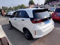 Honda Fit 1.5L CVT Trend Edition - ფოტო 4
