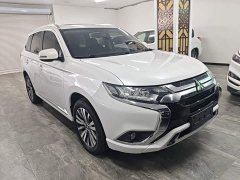 Mitsubishi Outlander 2.0L RWD Enjoy Edition 5-seater - ფოტო 3