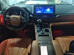 Toyota Sienna 2.5L Hybrid Comfort Edition - ფოტო 9