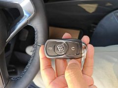 Chevrolet Monaro Plug-in Hybrid Connected Smart Edition - ფოტო 8