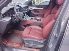 Audi Q6 45 TFSI quattro Shadow Warrior Edition 7-seater - ფოტო 14