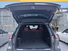 Audi Q6 45 TFSI quattro Shadow Warrior Edition 7-seater - ფოტო 18