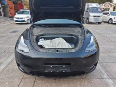 Tesla Model Y Rear-Wheel Drive - ფოტო 19