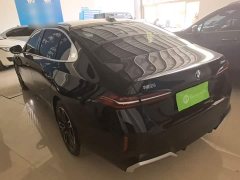 BMW 5 Series 530Li Premier M Sport Package - ფოტო 4