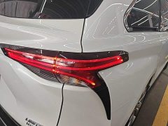 Toyota Sienna 2.5L Hybrid Premium Edition - ფოტო 7