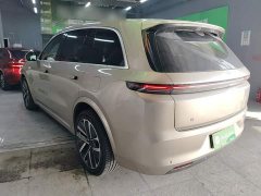 Li Auto L8 Pro - ფოტო 4