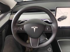 Tesla Model Y Rear-Wheel Drive - ფოტო 10