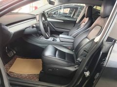 Tesla Model Y Rear-Wheel Drive - ფოტო 14