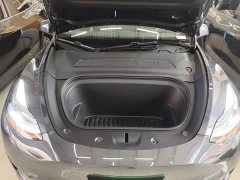 Tesla Model Y Rear-Wheel Drive - ფოტო 19