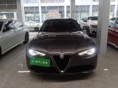 Alfa Romeo Giulia 2.0T 280HP Luxury - ფოტო 2