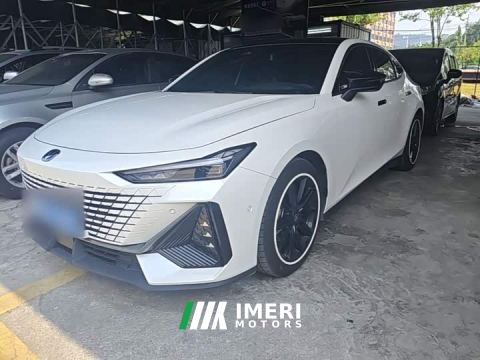 2023 Changan UNI-V 1.5T Smart Navigation Edition - ავტომობილი ჩინეთიდან