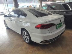 Volkswagen Bora 200TSI DSG Comfort Pro - ფოტო 4