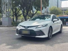 Toyota Camry 2021 Hybrid Luxury - ფოტო 1