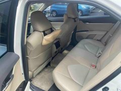 Toyota Camry 2021 Hybrid Luxury - ფოტო 14