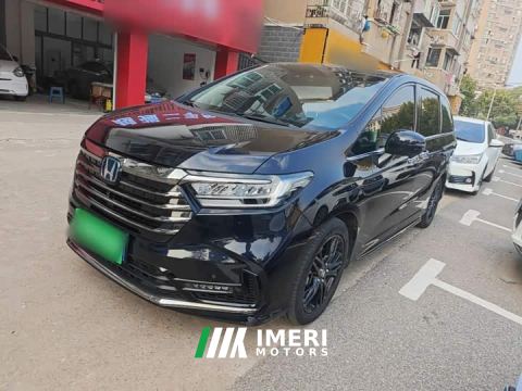 2022 Honda Odyssey 2.0L e:HEV Sharp Radiance Edition