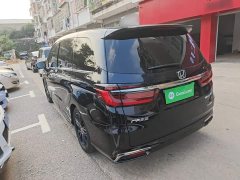 Honda Odyssey 2.0L e:HEV Sharp Radiance Edition - ფოტო 4