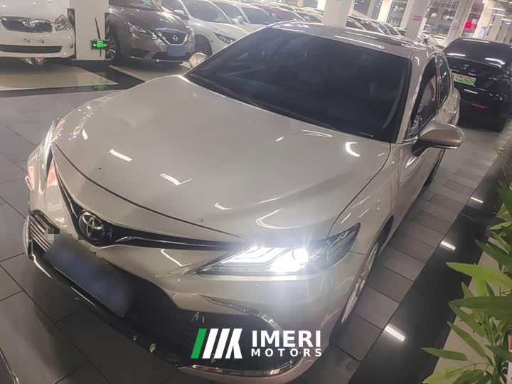 Toyota Camry 2.0G Luxury - ავტომობილი ჩინეთიდან
