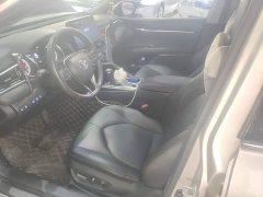 Toyota Camry 2.0G Luxury - ფოტო 14