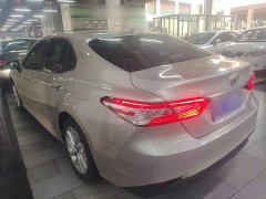 Toyota Camry 2.0G Luxury - ფოტო 4