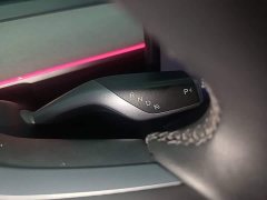 Tesla Model Y Rear-Wheel Drive - ფოტო 13