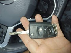 Volkswagen Lavida 1.5L Automatic Deyi Edition - ფოტო 8