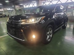 Toyota Highlander 2018 2.0T AWD Premium 7-Seater China VI - ფოტო 1